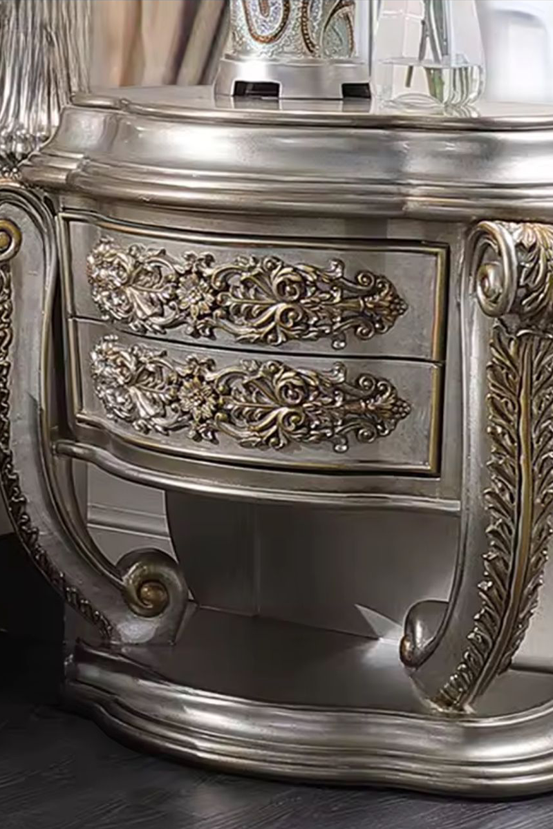 Table de Chevet De Londas – Opulence Palatiale